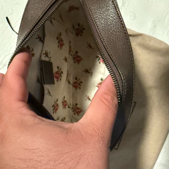 2022 Gucci Neo Vintage GG Supreme Messenger Bag with original box & dust bag - Picture 7 of 9